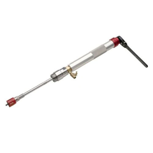 Milwaukee 2107 325-Lumen LED Focusing Flashlight — My Tool Store