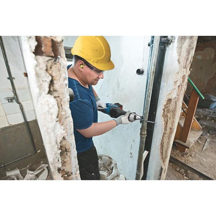 Bosch GSA18V-125K14A 18V Brushless 1-1/4" Stroke Multi-Grip Reciprocating Saw Kit with 8 Ah Battery and Charger - 18