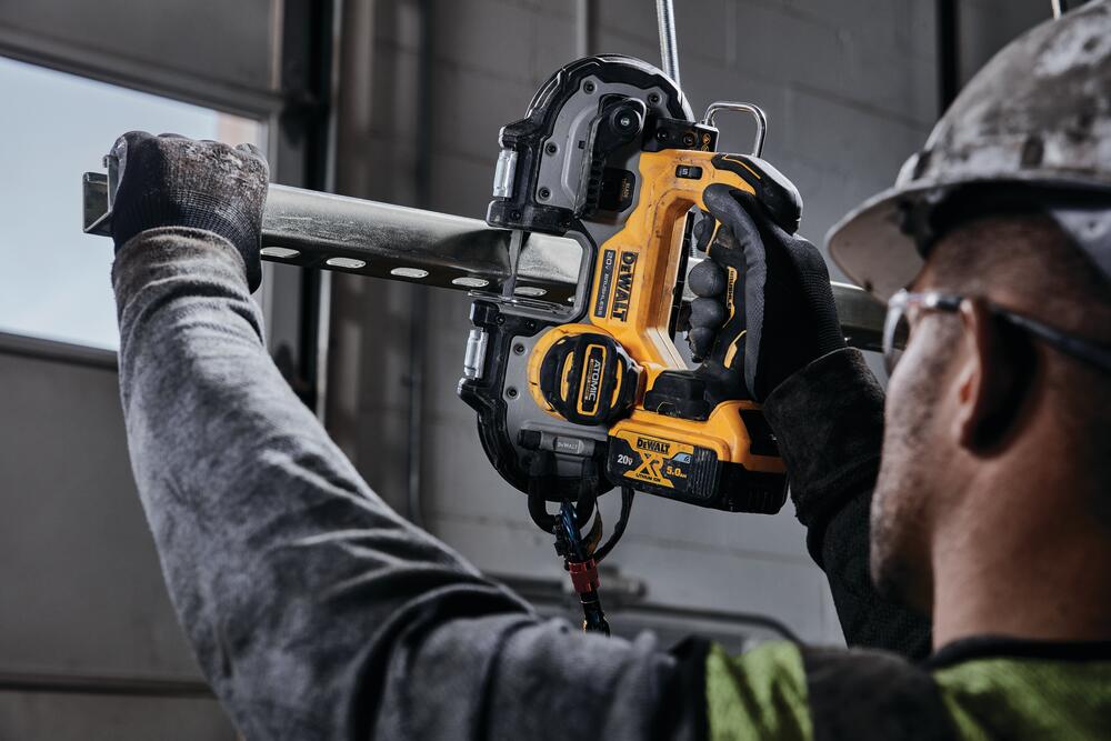 DEWALT DCS377Q1 ATOMIC 20V MAX* Brushless Cordless 1-3/4 in. Compact Bandsaw Kit - 5