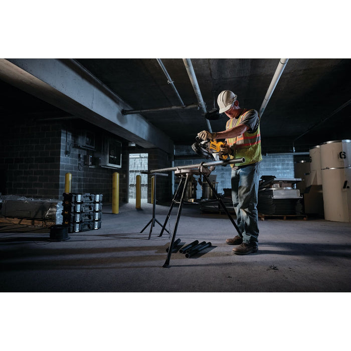 DeWalt DCS376P2 20V Max Dual Handed Bandsaw Kit - 6