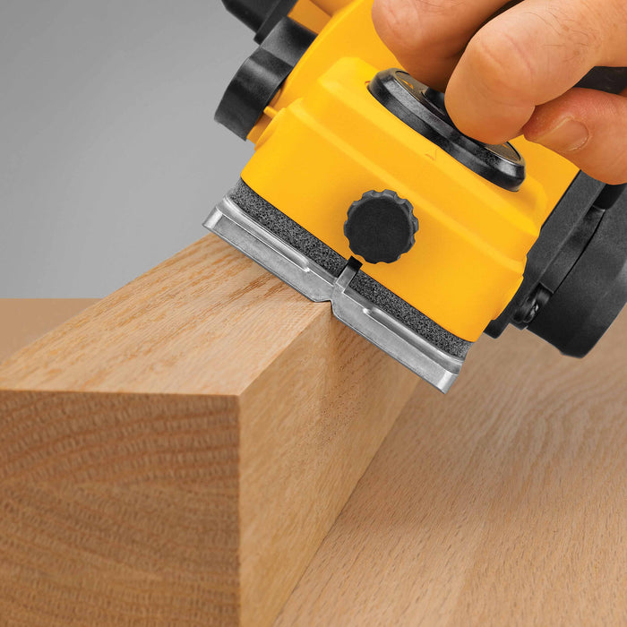 DeWalt D26676 Tradesman Hand Planer - 5