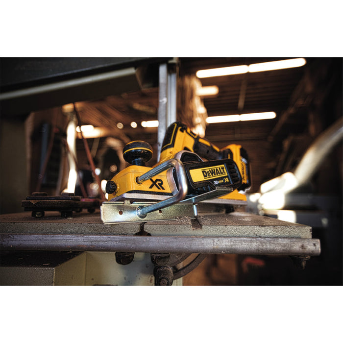 DeWalt DCP580B 20V MAX Li-Ion Brushless Planer Bare Tool - 7