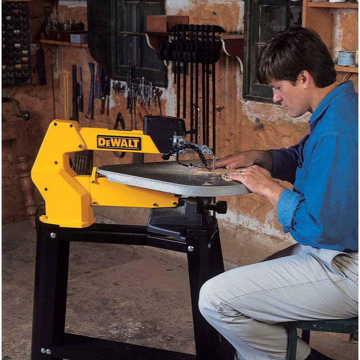 DeWalt DW788 20" Heavy-Duty Variable-Speed Scroll Saw - 4