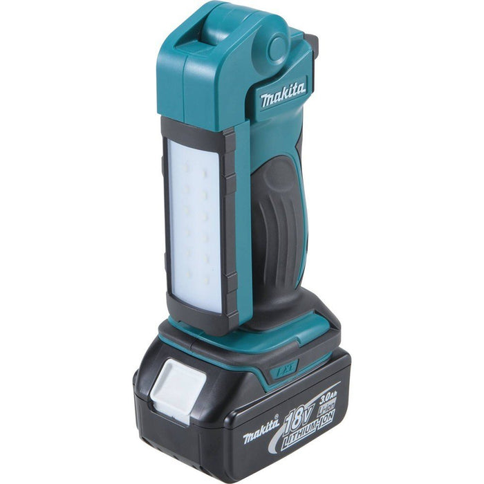 Makita DML801 18V LXT Lithium-Ion Cordless 12 LED Folding / Swiveling Head Flashlight (Bare) - 6