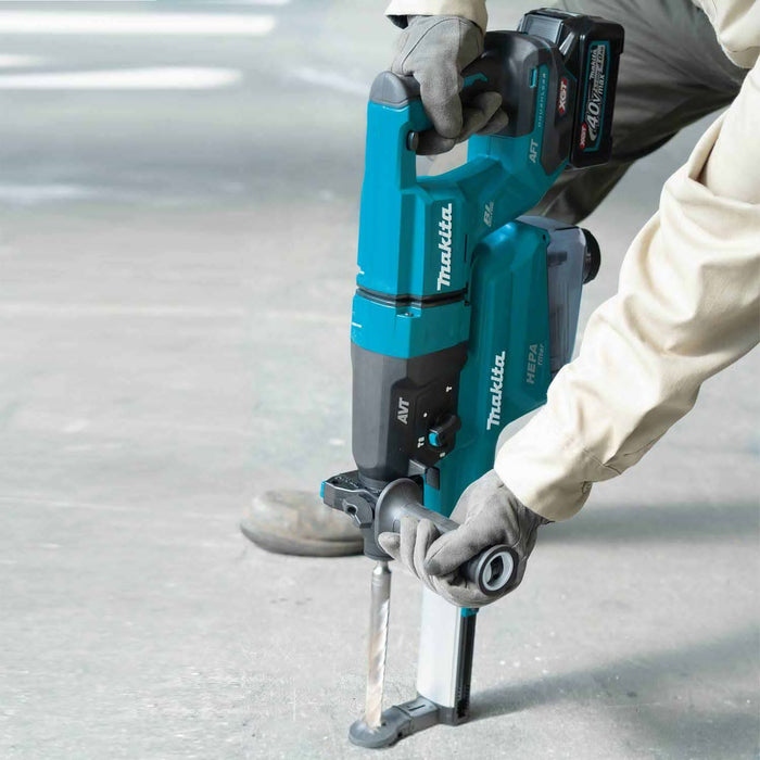 Makita GRH07M1W 40V max XGT Rotary Hammer (D-Handle) Kit w/ Dust Extractor - 10