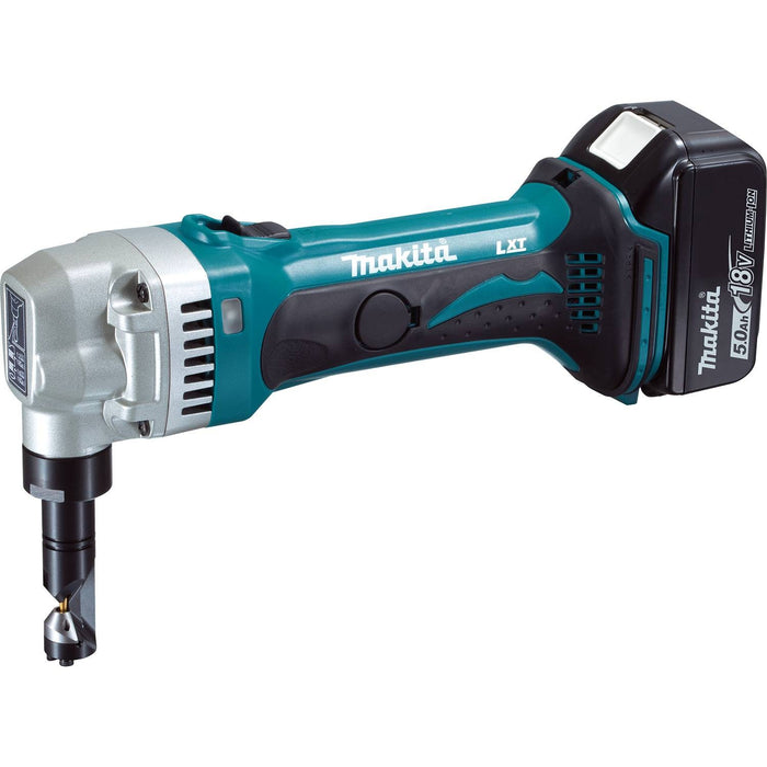 Makita XNJ01T 18V LXT Li-Ion Cordless 16 Gauge Nibbler Kit, 5.0 Ah - 2