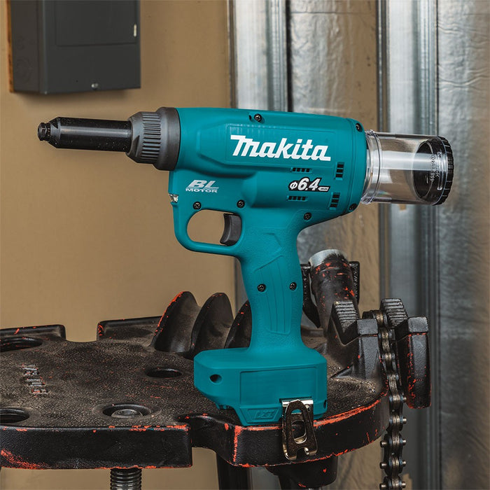 Makita XVR02Z 18V LXT Brushless Cordless Rivet Tool, Tool Only - 3