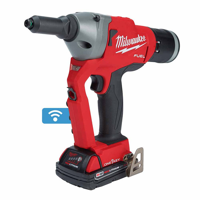 Milwaukee 2660-22CT M18 FUEL™ 1/4" Blind Rivet Tool w/ ONE-KEY™ Kit - 2