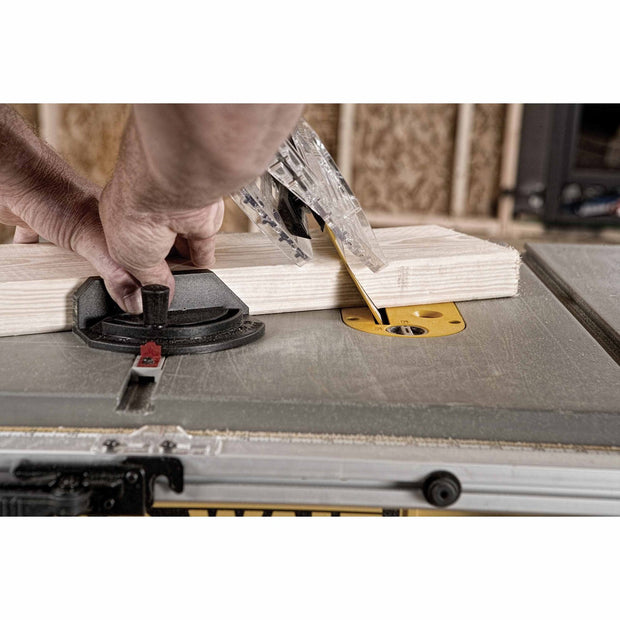Dewalt DWE7491RS 10" Jobsite Table Saw 32 - 1/2" (82.5cm) Rip Capacity, and a Rolling Stand